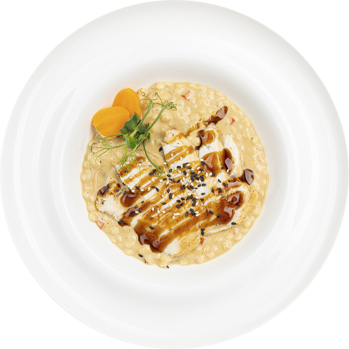 Птитим в грибном соусе с цыпленком терияки