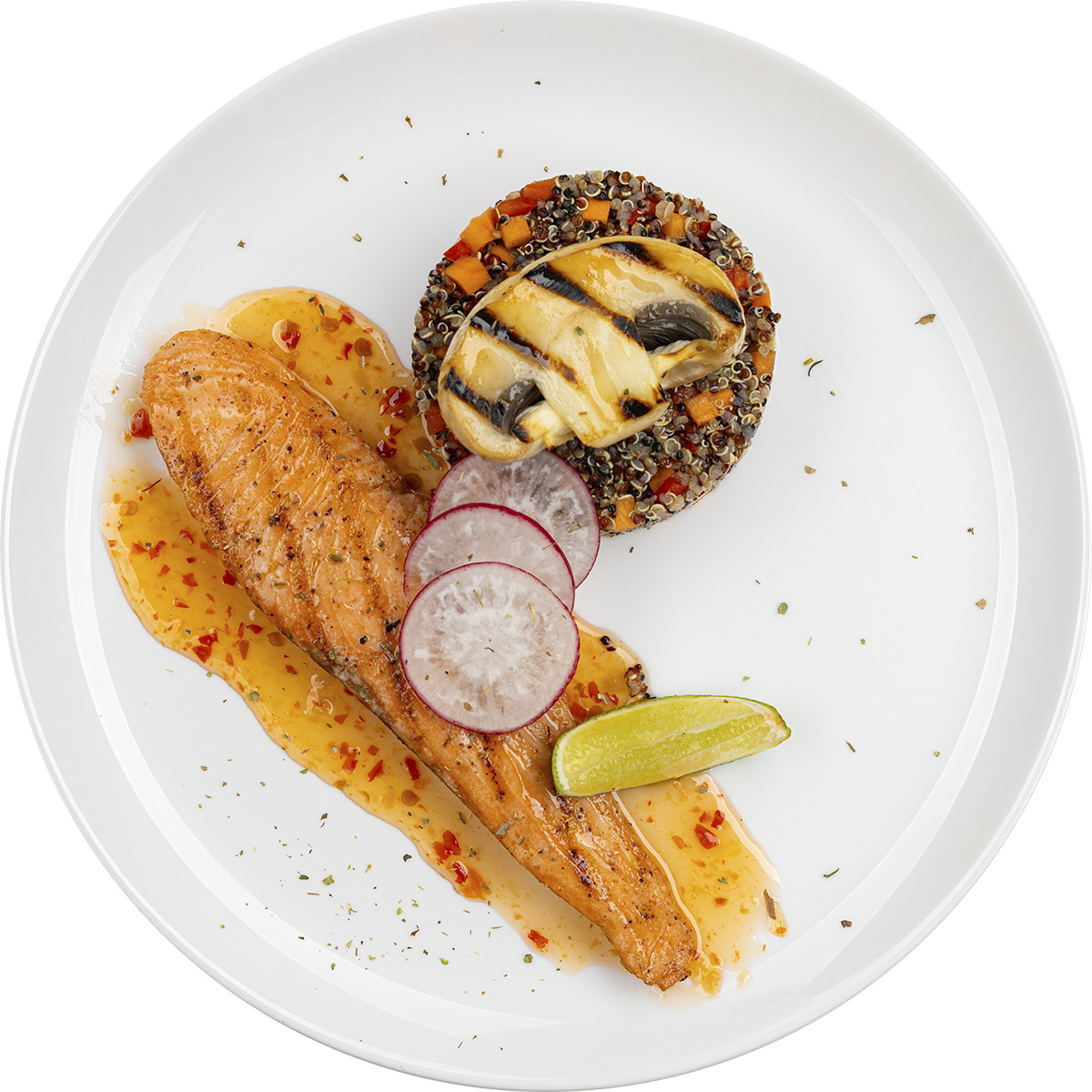 Форель с киноа и соусом чили